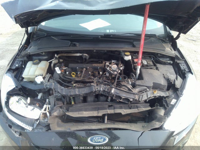 Ford FOCUS SE 2017 1FADP3F22HL225558 Image 11