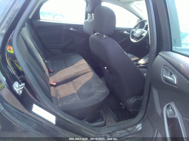 Ford FOCUS SE 2017 1FADP3F22HL225558 Image 9