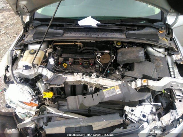 Ford FOCUS SE 2014 1FADP3K28EL186766 Image 10