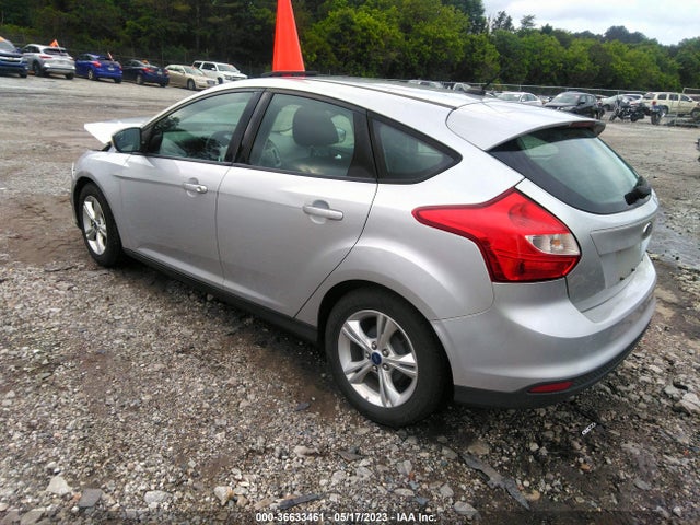 Ford FOCUS SE 2014 1FADP3K28EL186766 Image 3