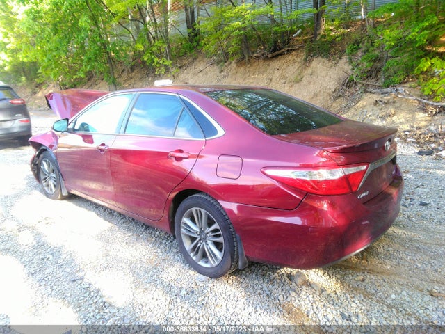 2017 TOYOTA CAMRY 4T1BF1FK0HU806149 Photo 2