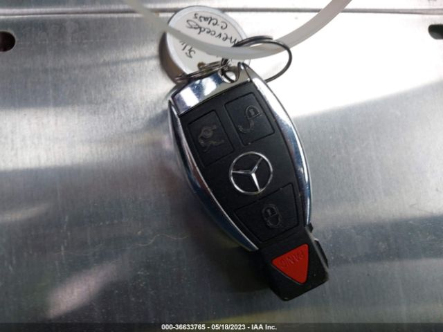 55SWF4JB5JU253042 Mercedes-Benz C-class C 300