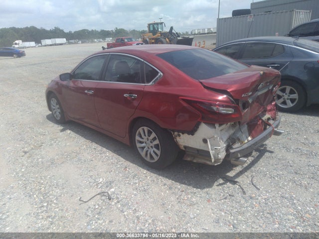 2017 NISSAN ALTIMA VIN: 1N4AL3AP6HN310330