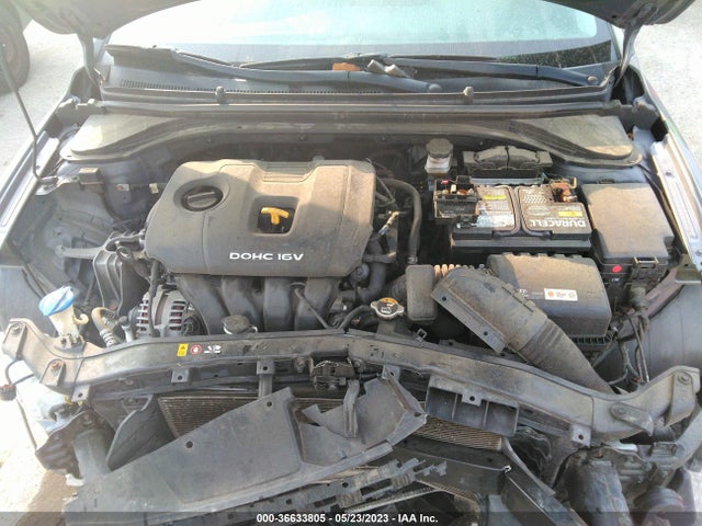 Hyundai ELANTRA SE 2017 KMHD74LFXHU371445 Image 10