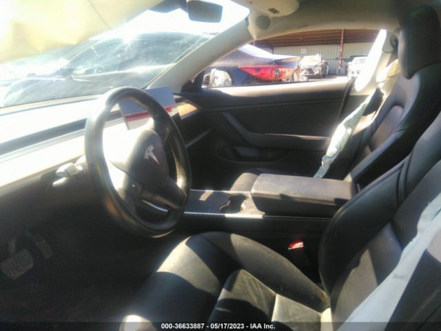 2018 TESLA MODEL 3 5YJ3E1EB1JF111397 Photo 4