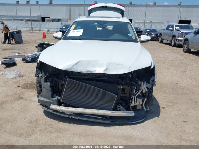 2019 Audi e-tron, VIN: WA1LAAGE3KB023761