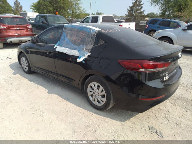 Hyundai ELANTRA SE 2018 5NPD74LF1JH330237 Image 3