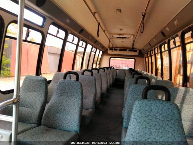 36634029 :رقم المزاد ، 1GBJ5V1919F408392 vin ، 2009 Chevrolet Cc5500 مزاد بيع