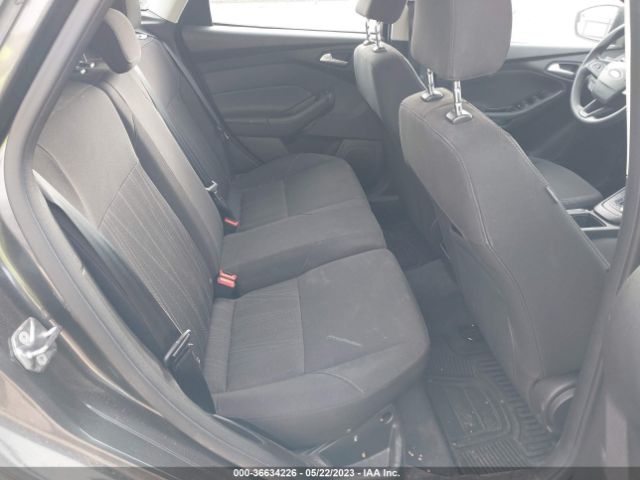 1FADP3KE7GL239602 Ford FOCUS SE