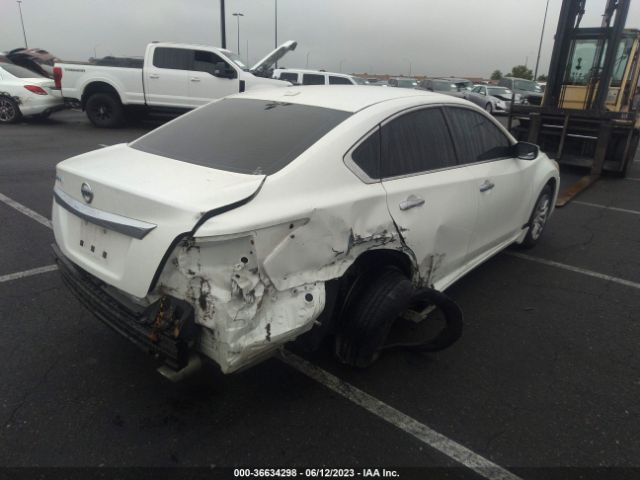 1N4AL3AP3FC148567 Nissan Altima 2.5 S