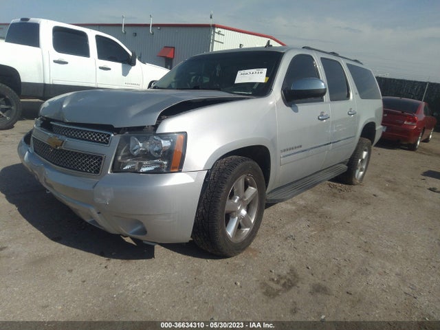 2013 Chevrolet Suburban Ltz მანქანა იყიდება აუქციონზე, vin: 1GNSKKE70DR290995, აუქციონის ნომერი: 36634310