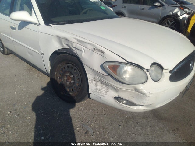 2007 BUICK LACROSSE CX VIN: 2G4WC582171238115