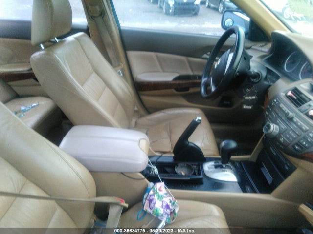2009 HONDA ACCORD SDN EX-L VIN: 1HGCP36809A009443