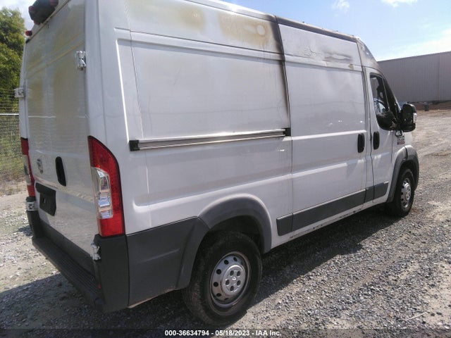 3C6TRVCG7JE138904 RAM Promaster Cargo Van