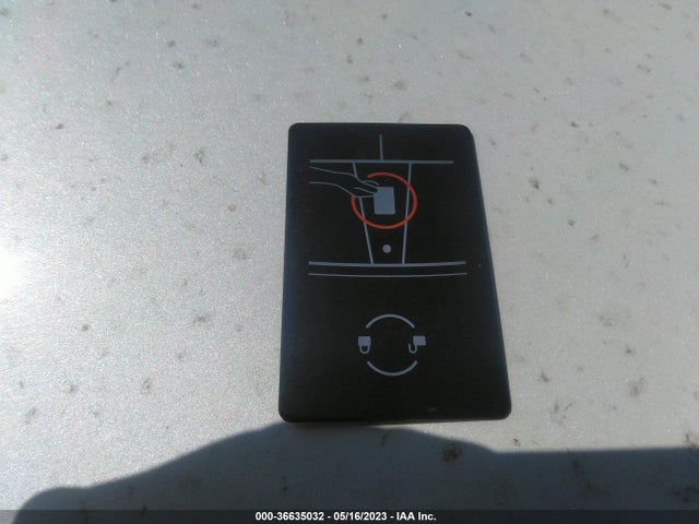 Tesla Model 3 Performance 2023 5YJ3E1EC7PF487233 Image 9