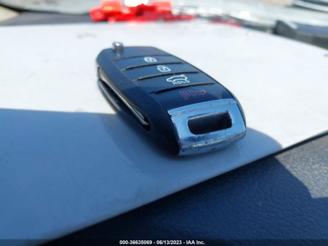 KNDPM3AC9J7328636 KIA Sportage Lx