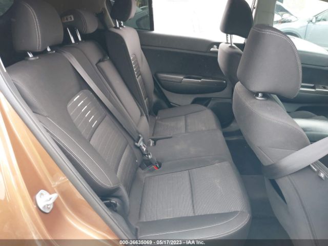 KNDPM3AC9J7328636 KIA Sportage Lx