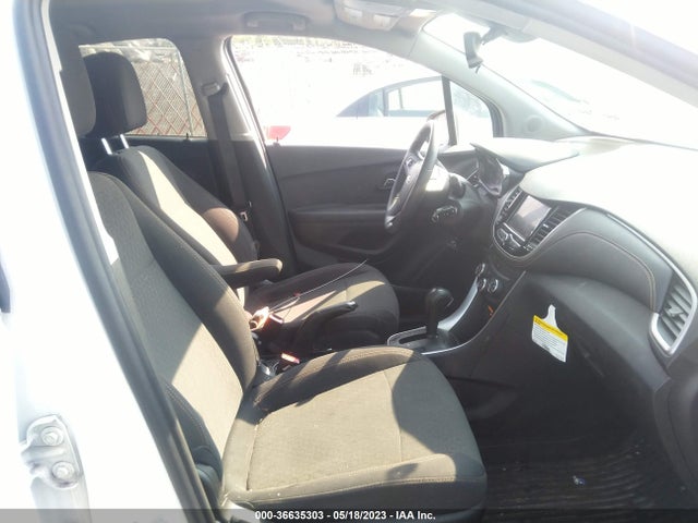Chevrolet TRAX LS 2020 3GNCJKSBXLL298303 Image 5