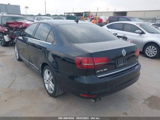 3VWL17AJXHM227017 Volkswagen Jetta 1.8t Sel