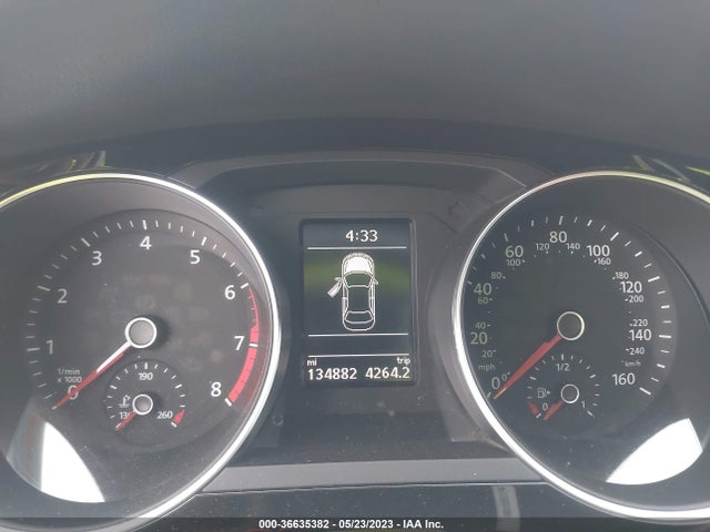 3VWL17AJXHM227017 Volkswagen Jetta 1.8t Sel