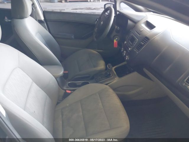 KNAFK4A69F5412084 KIA FORTE LX