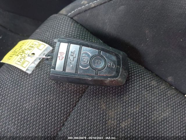 1FA6P8AM2H5219987 Ford Mustang V6