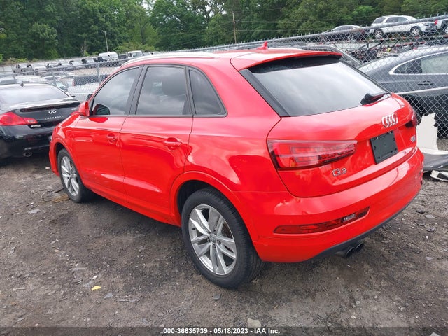 WA1ECCFS5HR010015 Audi Q3 PREMIUM