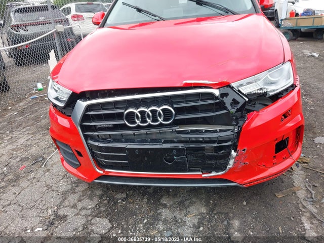WA1ECCFS5HR010015 Audi Q3 PREMIUM