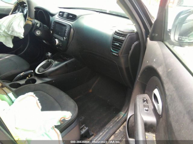 KNDJP3A58J7605744 KIA SOUL +