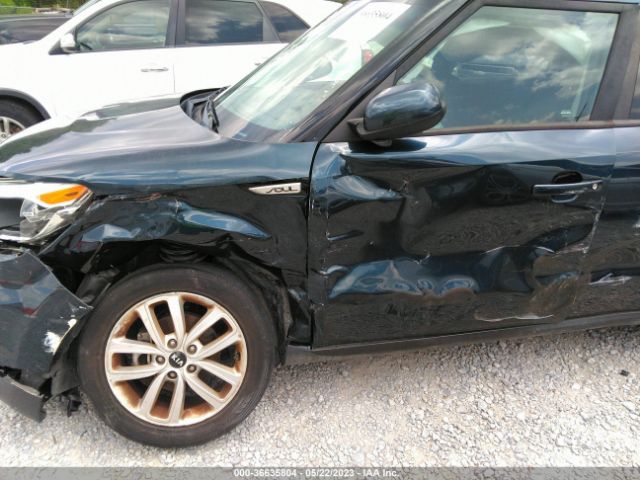 KNDJP3A58J7605744 KIA SOUL +