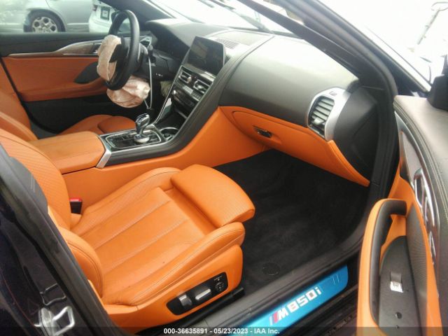WBAGV8C09NCJ22661 BMW 8 Series M850i