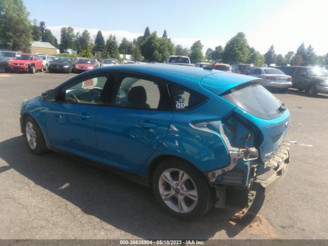1FADP3K2XEL408076 Ford FOCUS SE