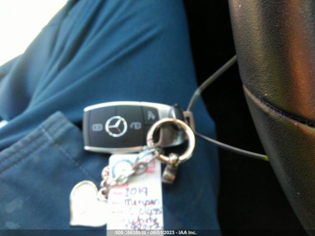 55SWF8DB8KU298223 Mercedes-Benz C-class C 300