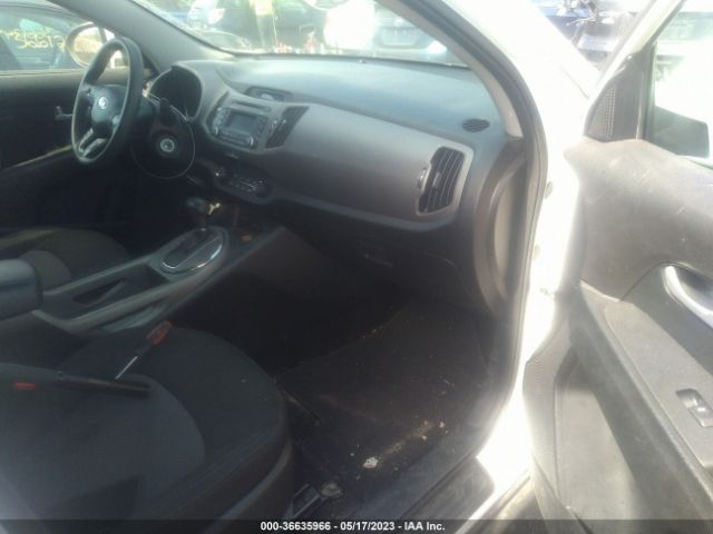 KNDPB3AC8E7570409 KIA Sportage Lx