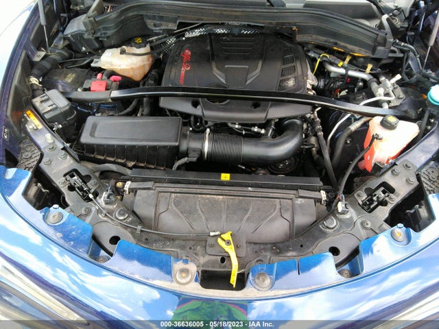 ZASFAKBN3J7B87374 Alfa Romeo STELVIO TI
