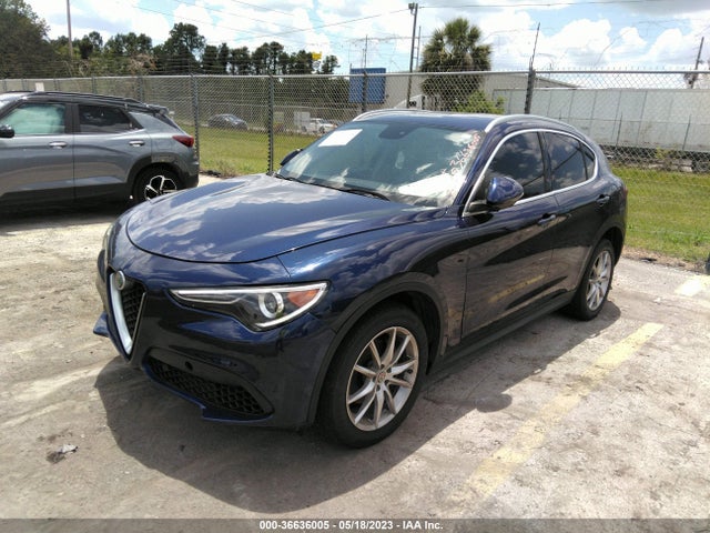 ZASFAKBN3J7B87374 Alfa Romeo STELVIO TI
