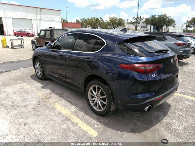 ZASFAKBN3J7B87374 Alfa Romeo STELVIO TI