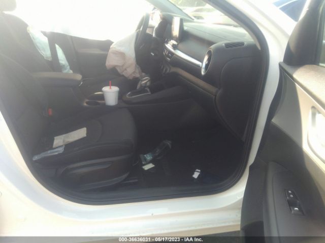 3KPF24AD6PE567067 KIA Forte Lxs