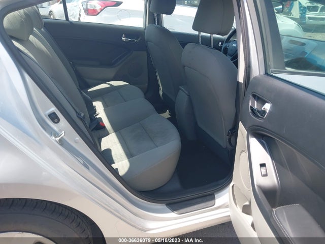 KIA FORTE LX 2015 KNAFK4A64F5341523 Image 9
