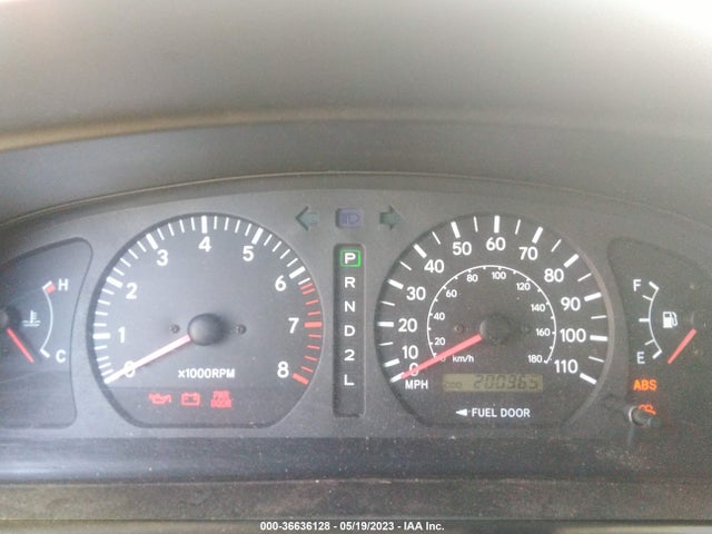2000 TOYOTA SIENNA LE/XLE VIN: 4T3ZF13C9YU293163