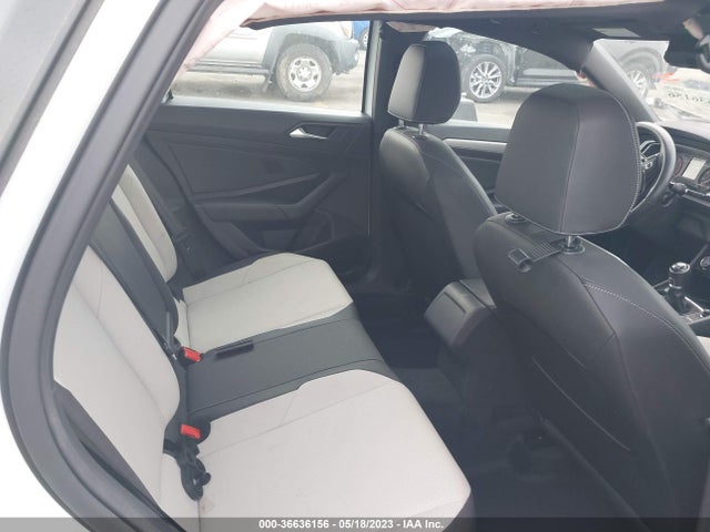 3VWN57BU2MM044646 Volkswagen Jetta S/r-line