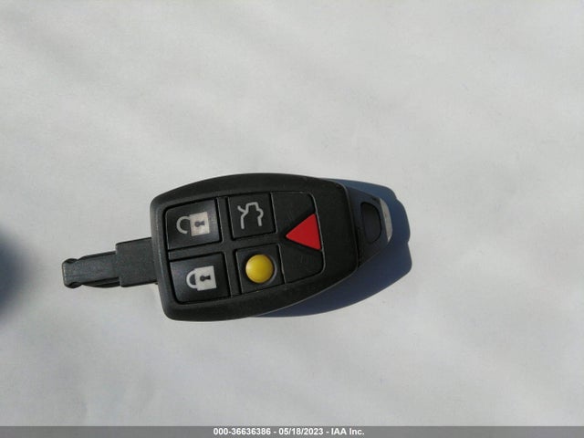 2006 VOLVO V50 2.4L VIN: YV1MW390762229772