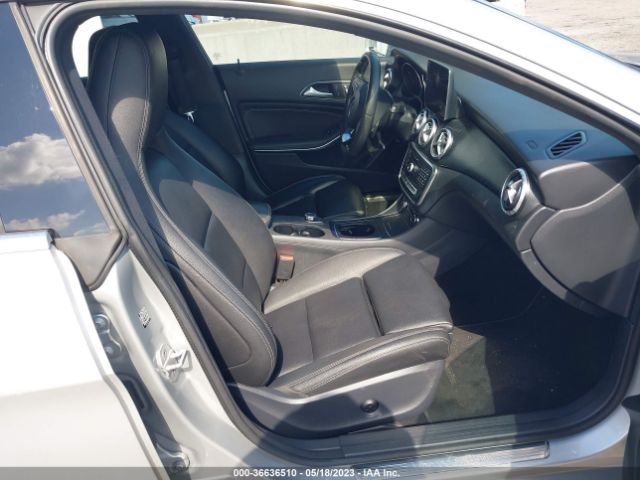 WDDSJ4EBXHN421140 Mercedes-Benz Cla Cla 250