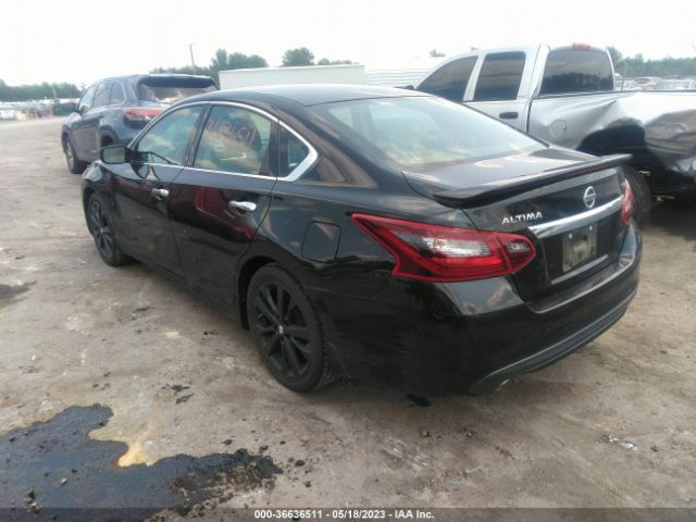 1N4AL3AP8HC499543 Nissan Altima 2.5 Sr