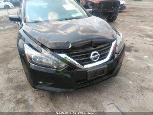 1N4AL3AP8HC499543 Nissan Altima 2.5 Sr