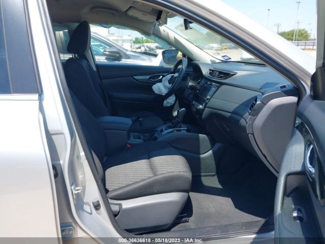 KNMAT2MT8KP554635 Nissan ROGUE SV