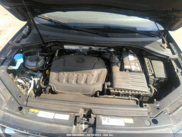3VV2B7AX5JM143954 Volkswagen Tiguan Sel/se