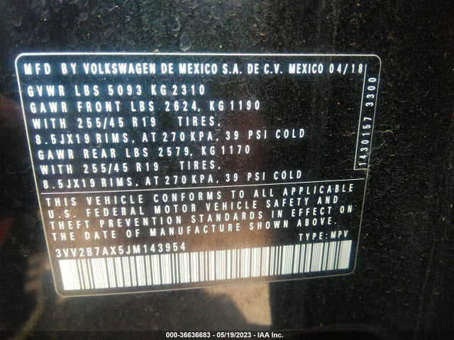 3VV2B7AX5JM143954 Volkswagen Tiguan Sel/se