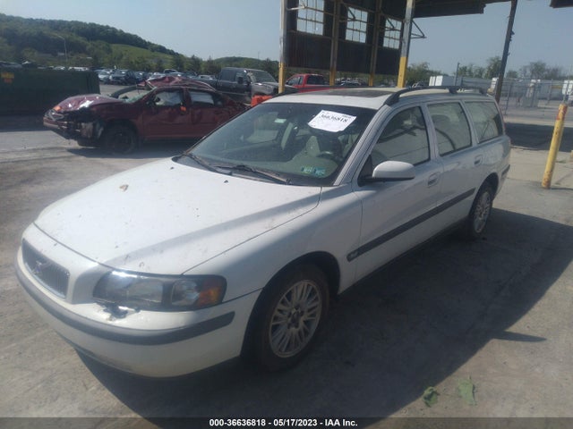 2004 VOLVO V70 VIN: YV1SW64A442408308
