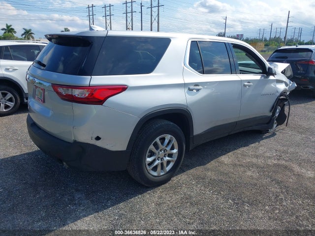 Chevrolet Traverse Ls 2020 1GNERFKW7LJ298245 Image 4